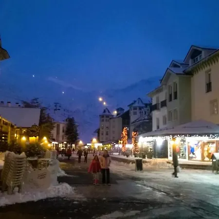 Park Monte Gorbea 아파트 *